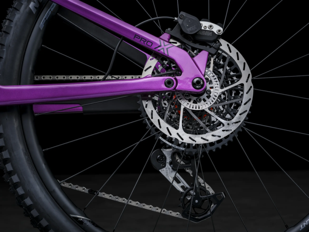 Crussis e-Full 12.11-PRO X (800 Wh)