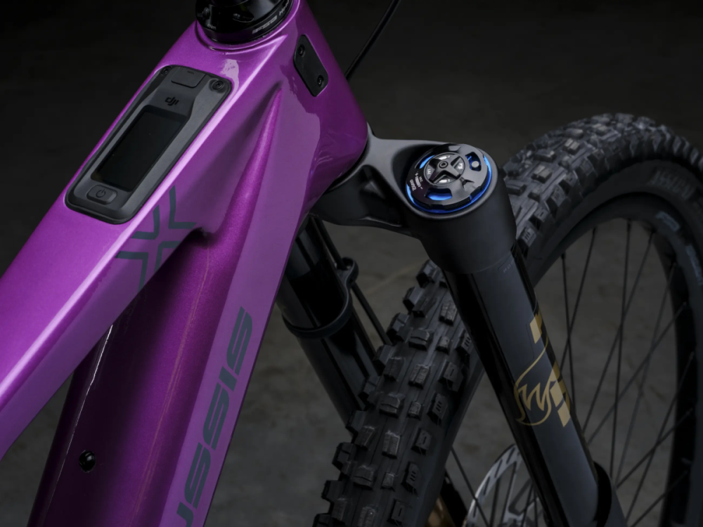 Crussis e-Full 12.11-PRO X (800 Wh)